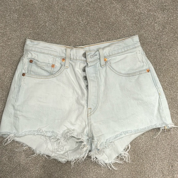 🧊Levis premium 501 light Wash jean shorts 27 - Picture 7 of 11